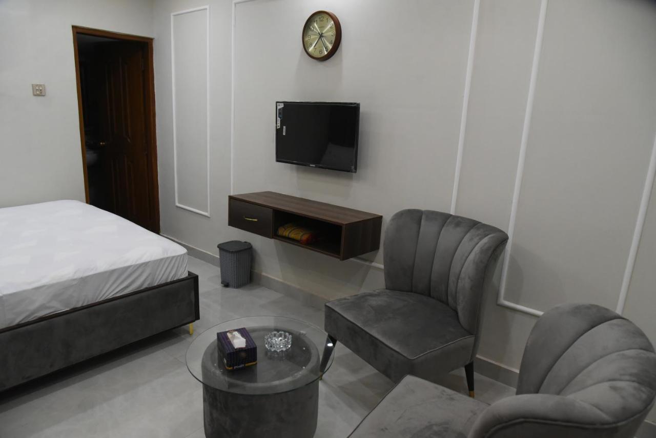 Hotel White Season Gulberg ラホール エクステリア 写真