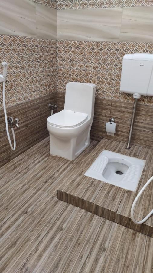 Hotel White Season Gulberg ラホール エクステリア 写真