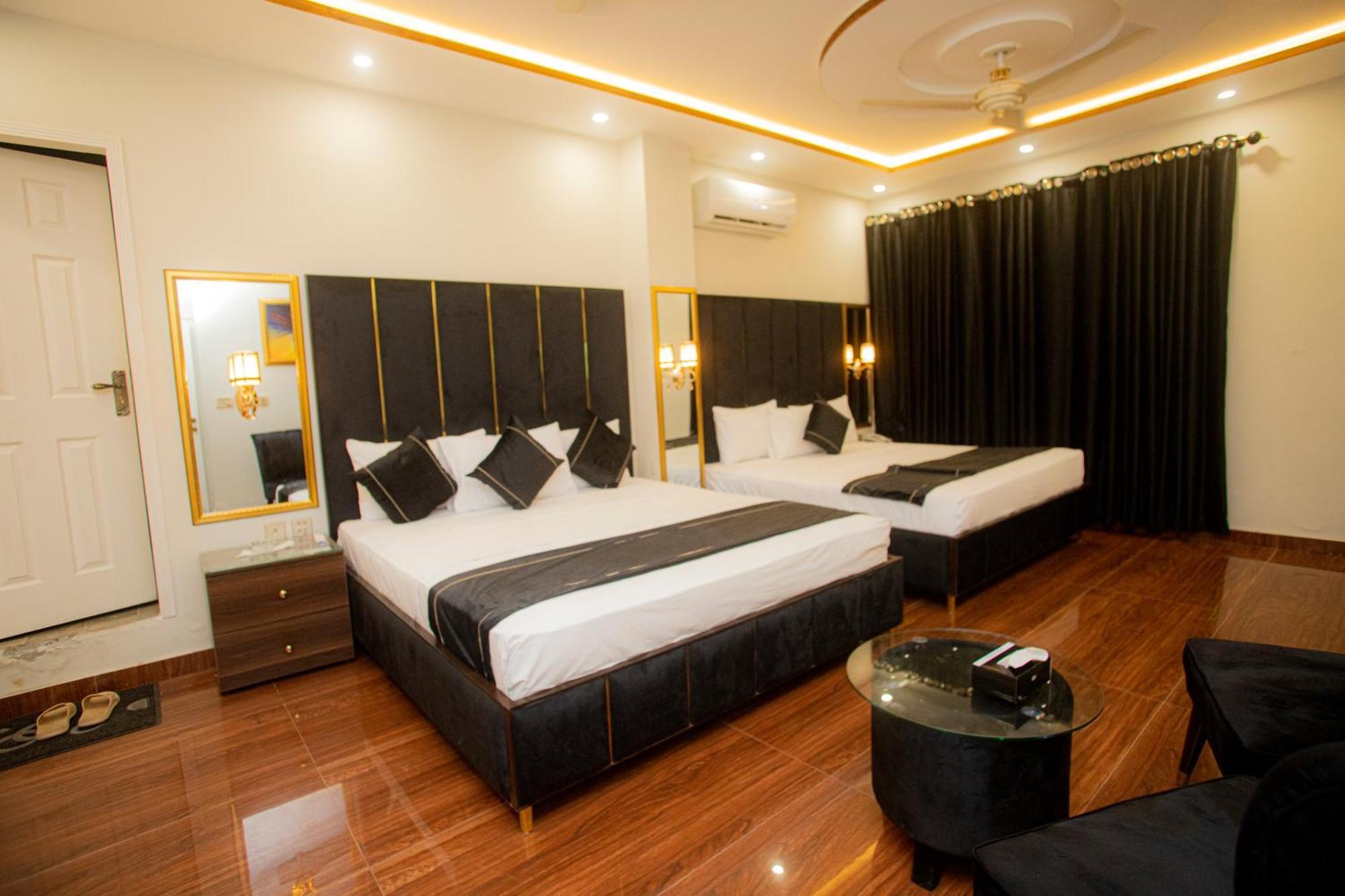 Hotel White Season Gulberg ラホール エクステリア 写真