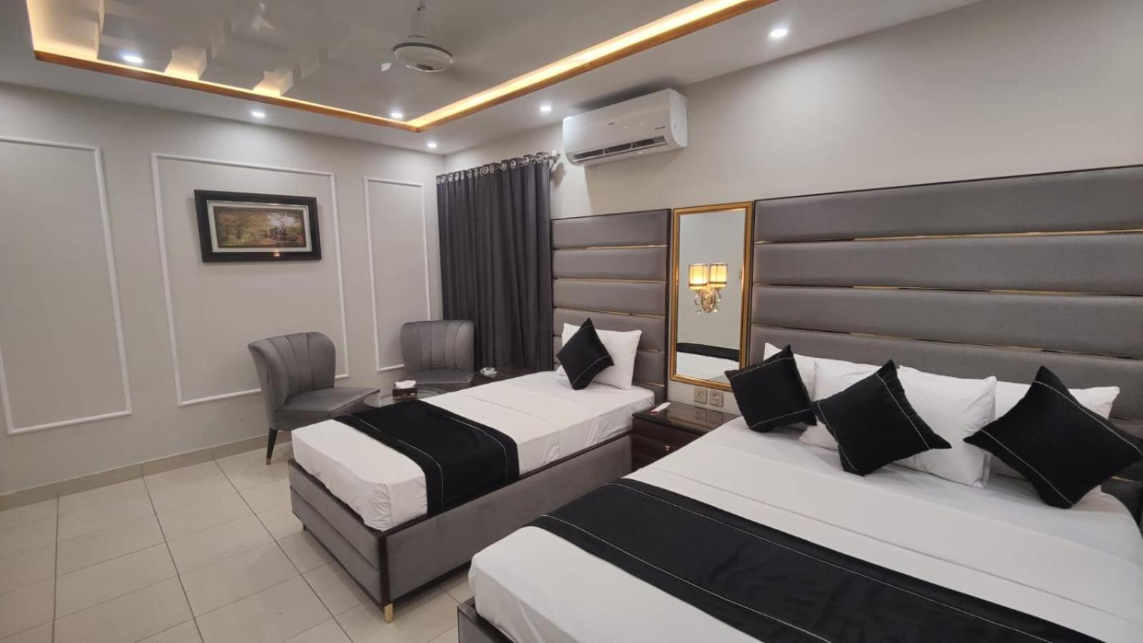 Hotel White Season Gulberg ラホール エクステリア 写真